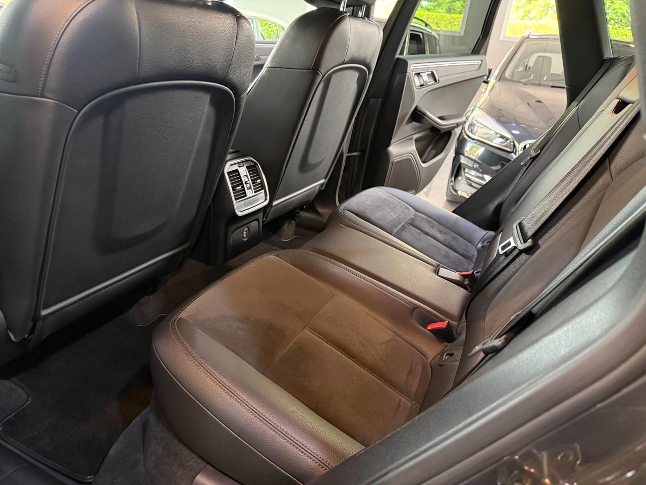 Porsche Macan 2.0 252cv pdk