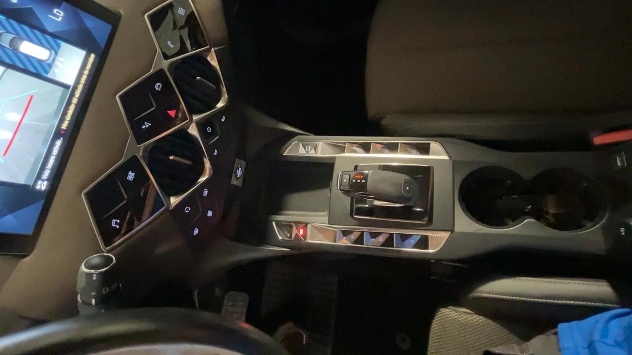 Ds DS3 3 Crossback PureTech 130 aut. So Chic