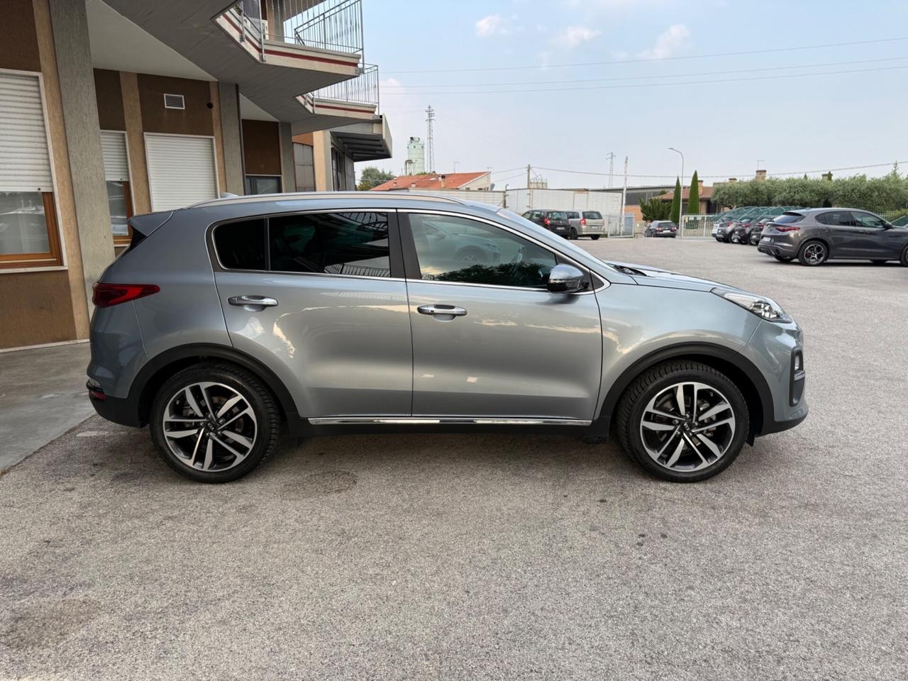 Kia Sportage 1.6 CRDI 115 CV 2WD - Neopatentati