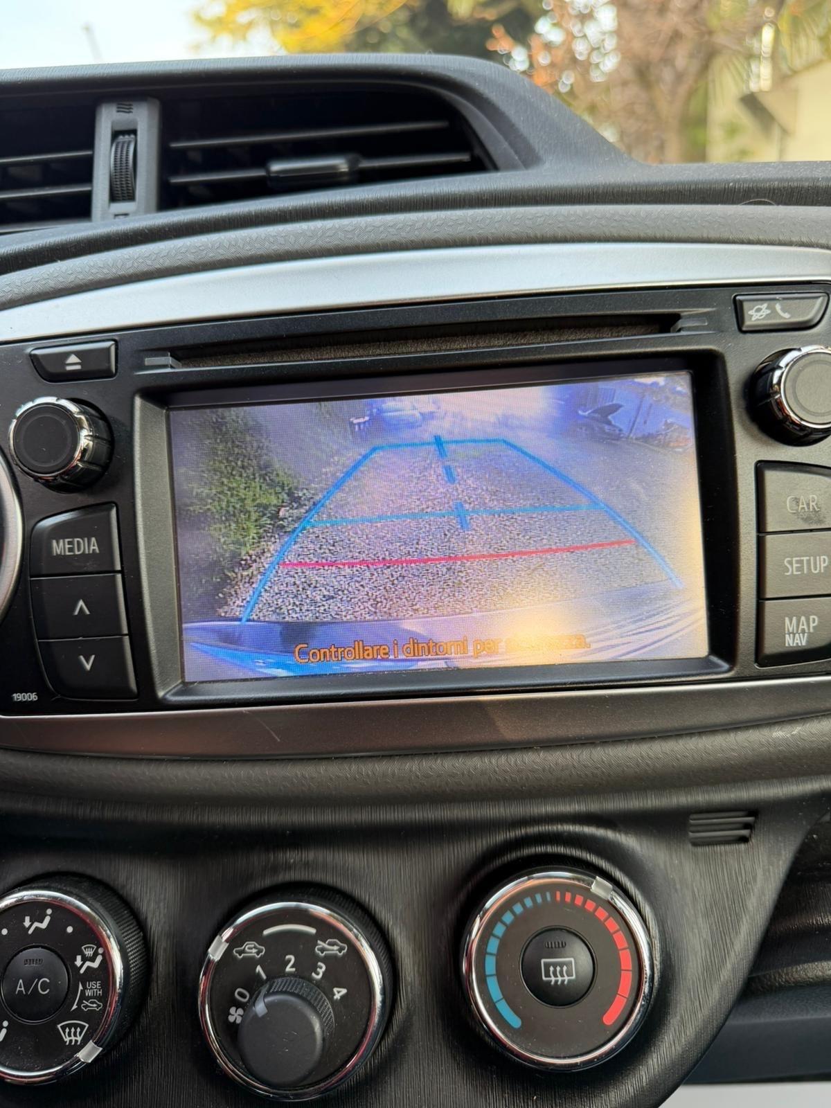 Toyota Yaris 1.4 D-4D 5 porte Active