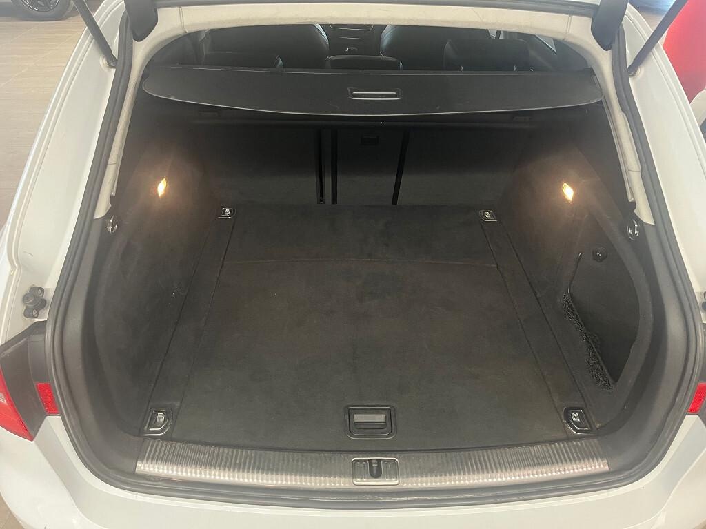 Audi A4 Avant 2.0 TDI Xenon 177 CV