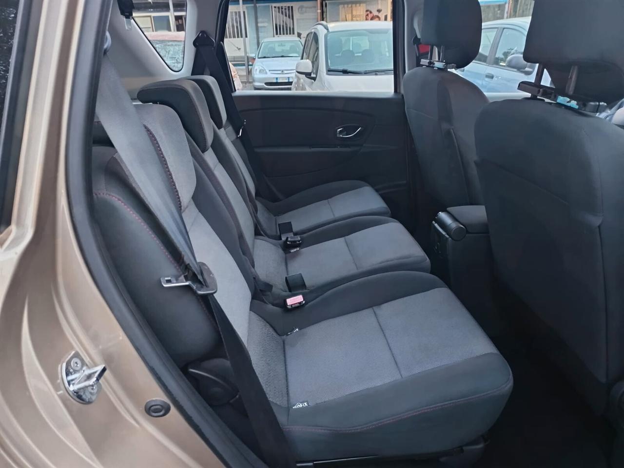 Renault Scenic XMod 2014 - 1.5 dCi Lb automobili