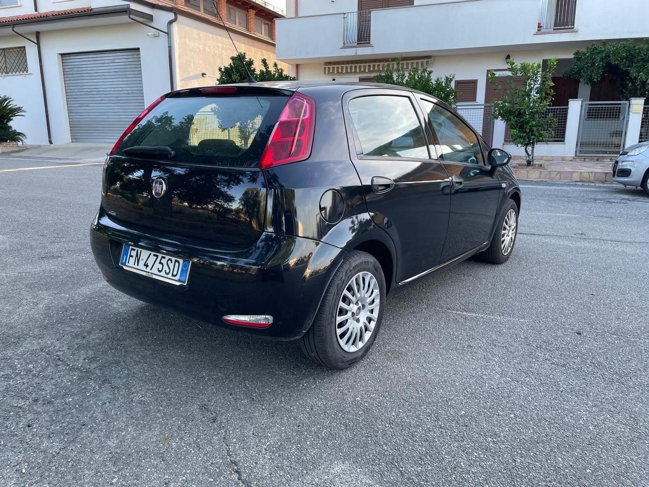 Fiat Punto 1.2 8V 5 porte Street