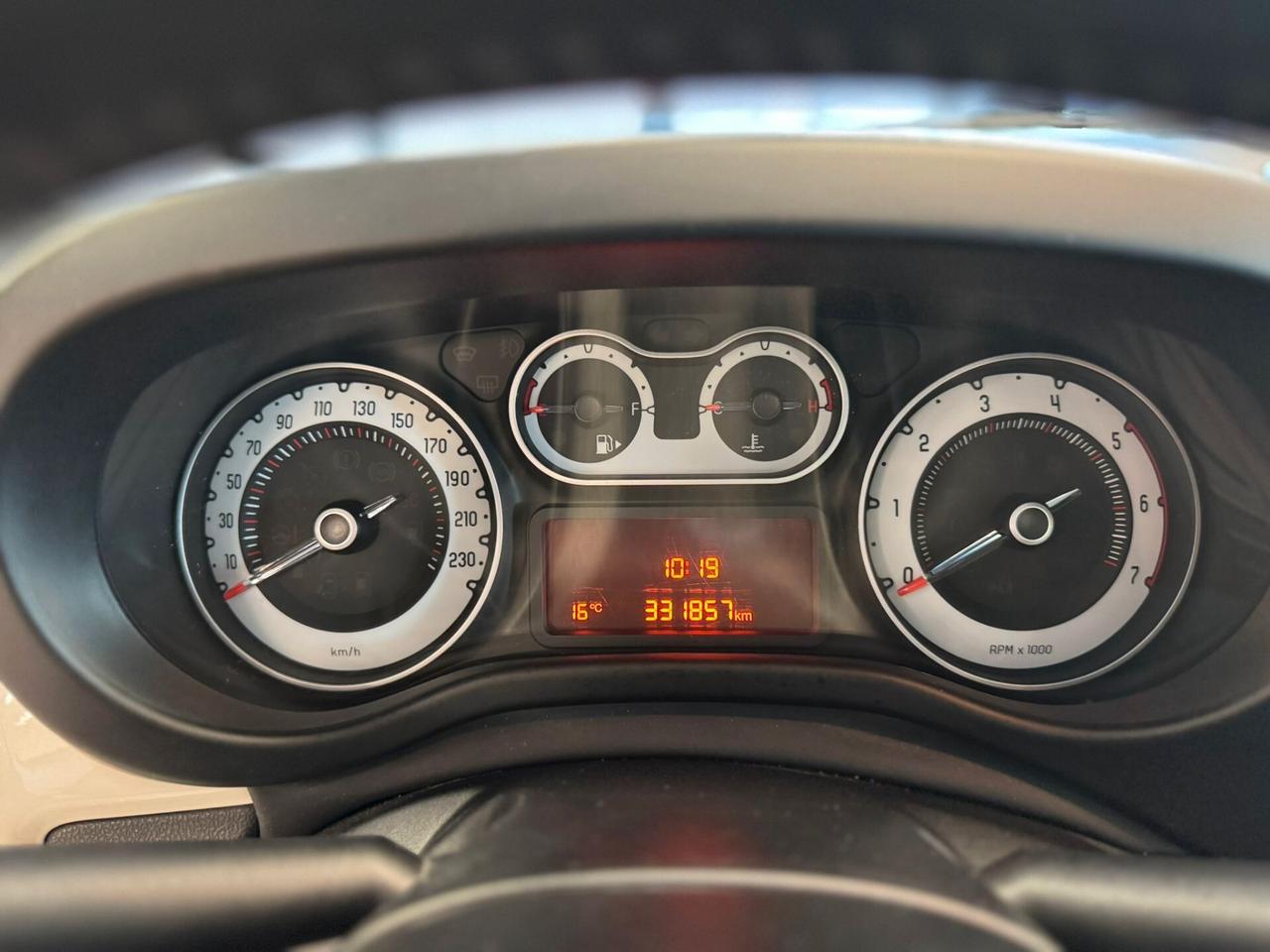 Fiat 500L 1.6 Multijet 120 CV Lounge AUTOCARRO 4 PERSONE *IVA ESPOSTA*