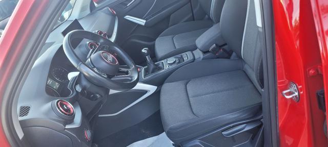AUDI Q2 30 TDI S line Edition