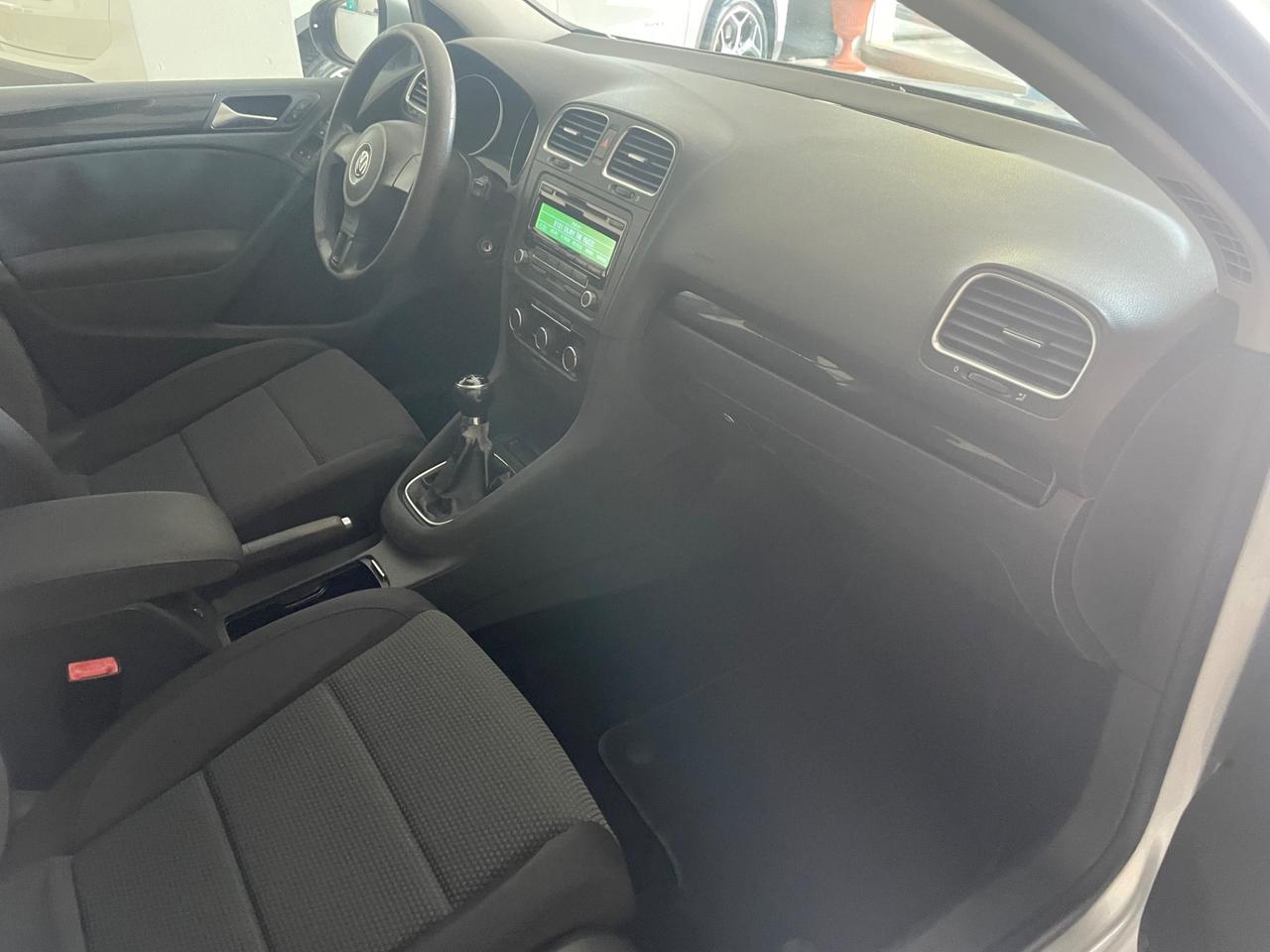 VOLKSWAGEN GOLF 1.6 TDI 5P COMFORTLINE