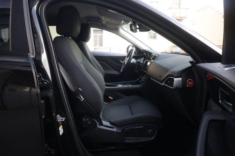 Jaguar F-Pace Jaguar F-Pace 2.0d 180 CV AWD Automatico Unicoproprietario