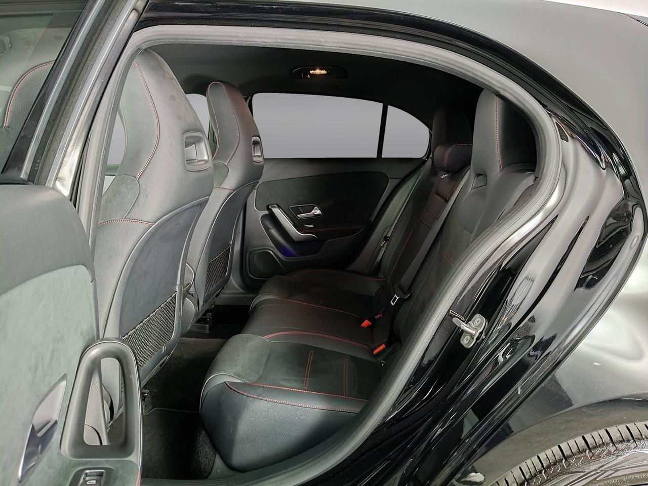 Mercedes-Benz Classe A - W177 2023 - A 180 d AMG Line Advanced Plus auto