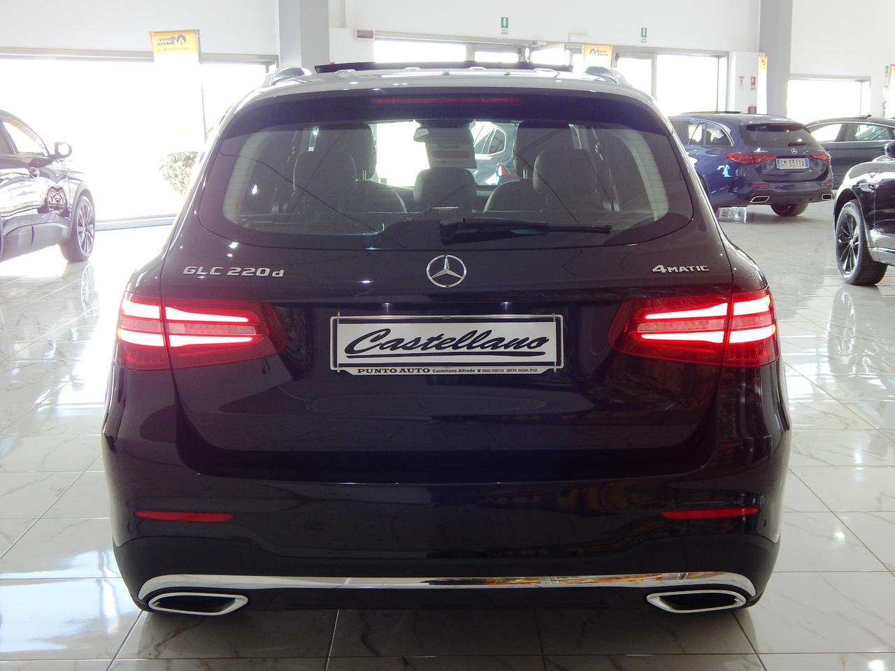 Mercedes-Benz GLC 220 d Premium AMG 4matic Aut. TETTO-NAVI-PELLE-PARK-LED