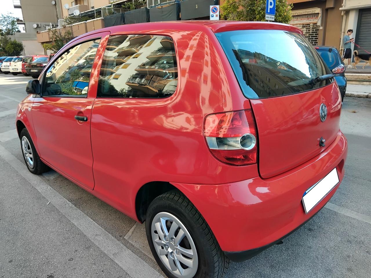 VOLSKWAGEN FOX PERFETTA PER NEOPATENTATI