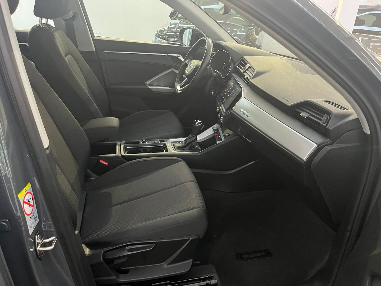 Audi Q3 35 TDI quattro S tronic Business Advanced