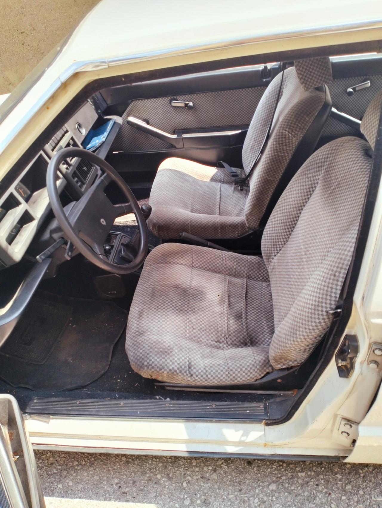 Lancia Delta 1.3