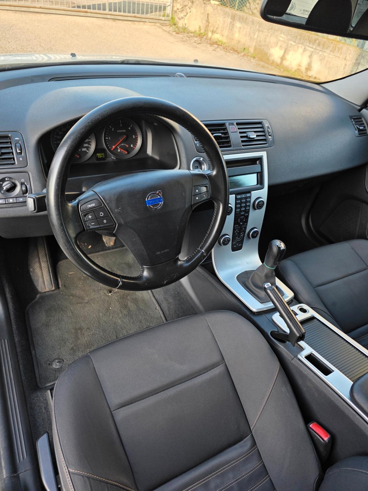 Volvo V50 D4 Momentum