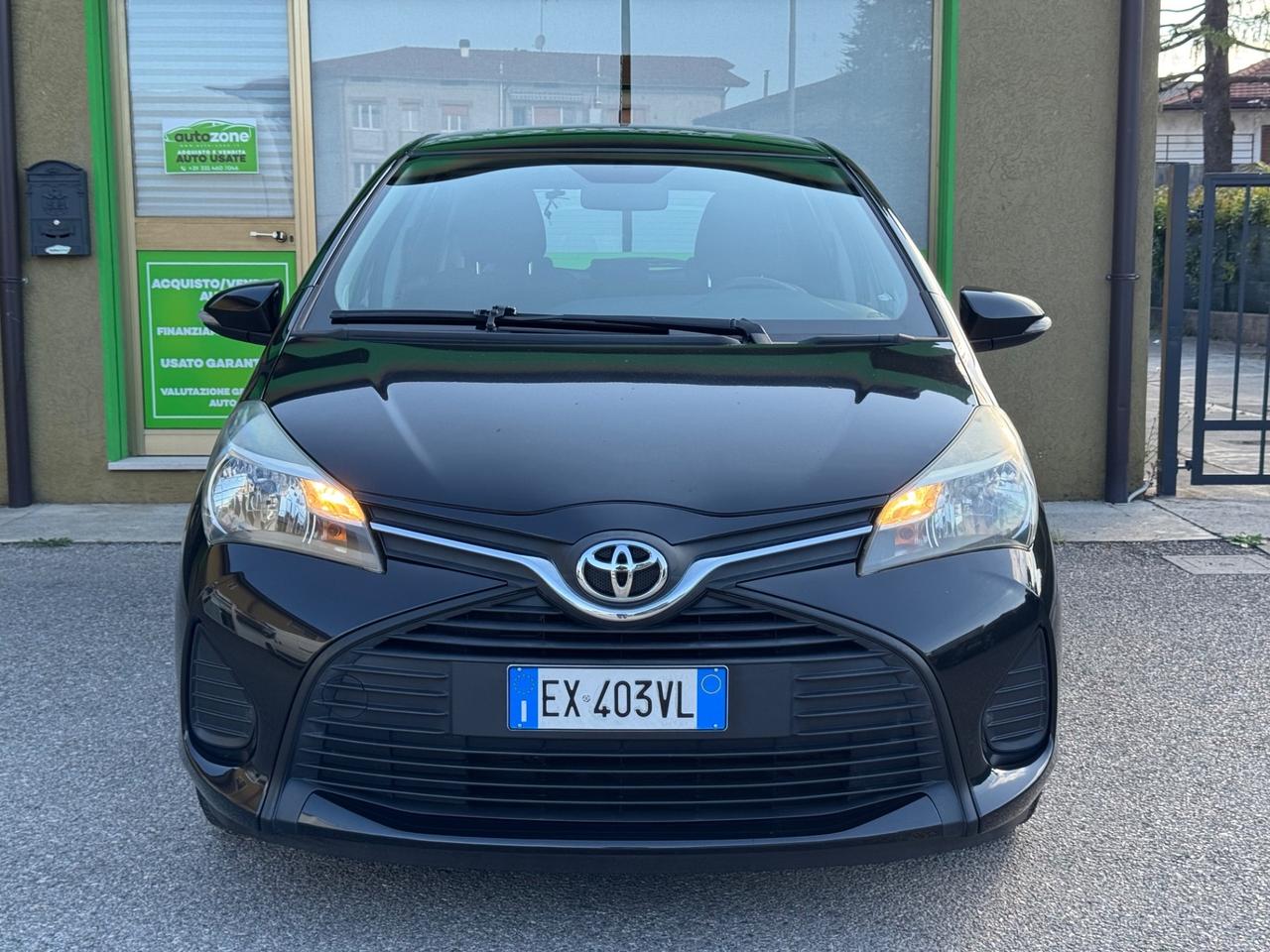Toyota Yaris 1.0 Benzina 69CV 5 porte – 2014 – Neopatentati
