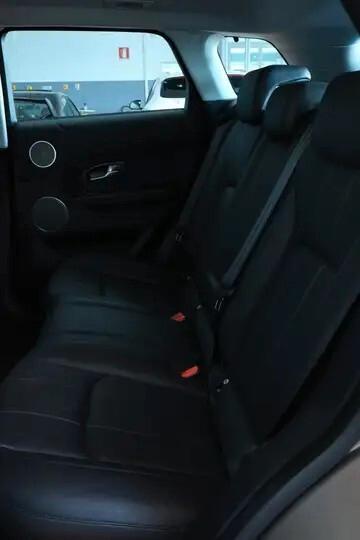 Land Rover Range Evoque 2.0 eD4 5p. SE