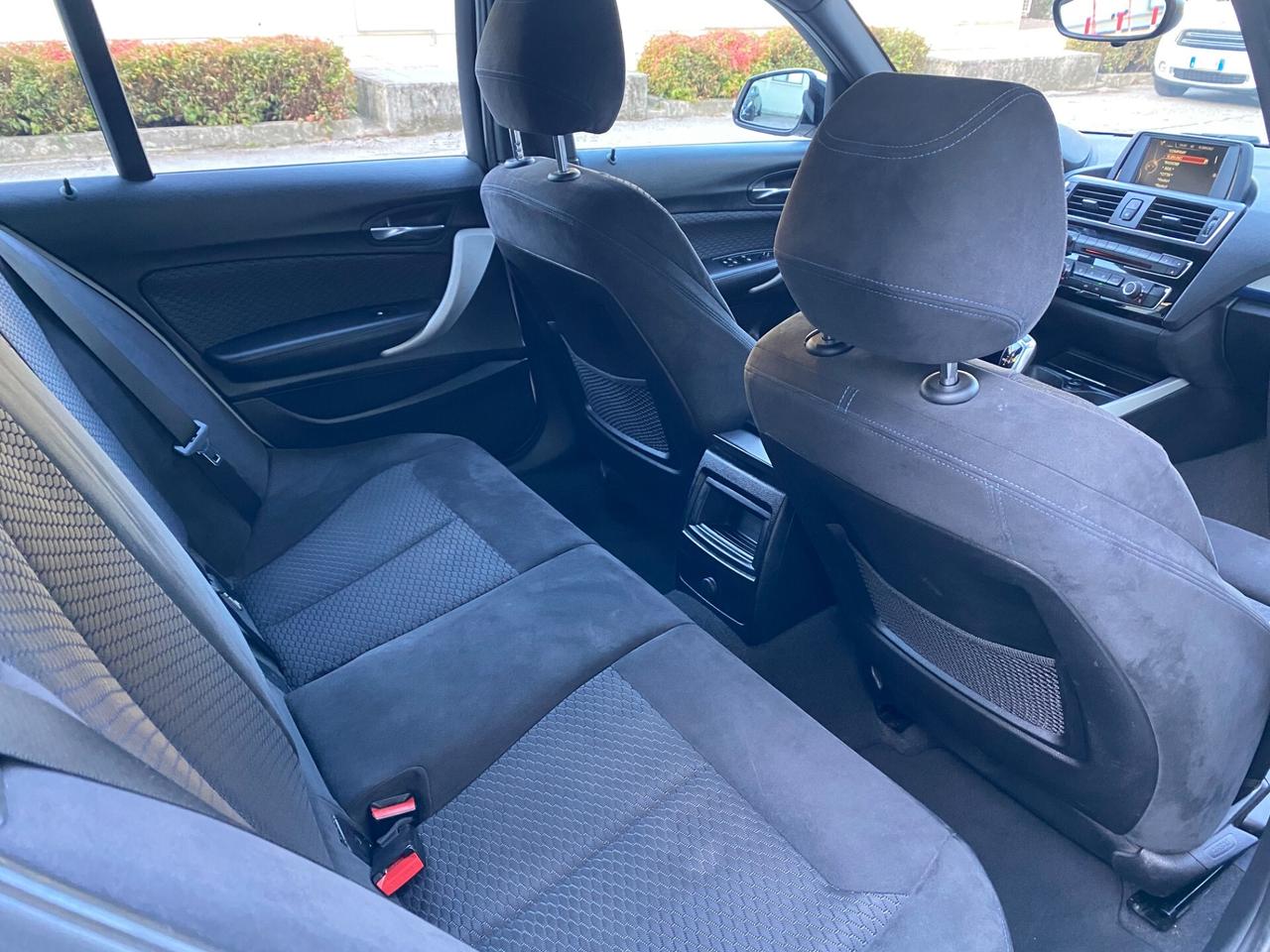 Bmw 118 118d 5p. Msport