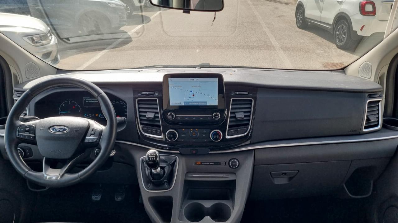 Ford Tourneo Custom 320 2.0 TDCi 130CV PC Titanium