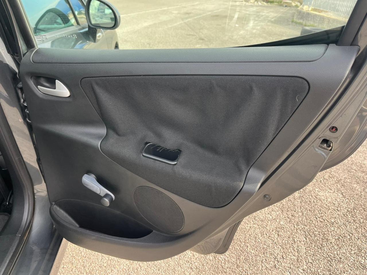 Peugeot 207 1.4 8V 75CV SW Special Edition