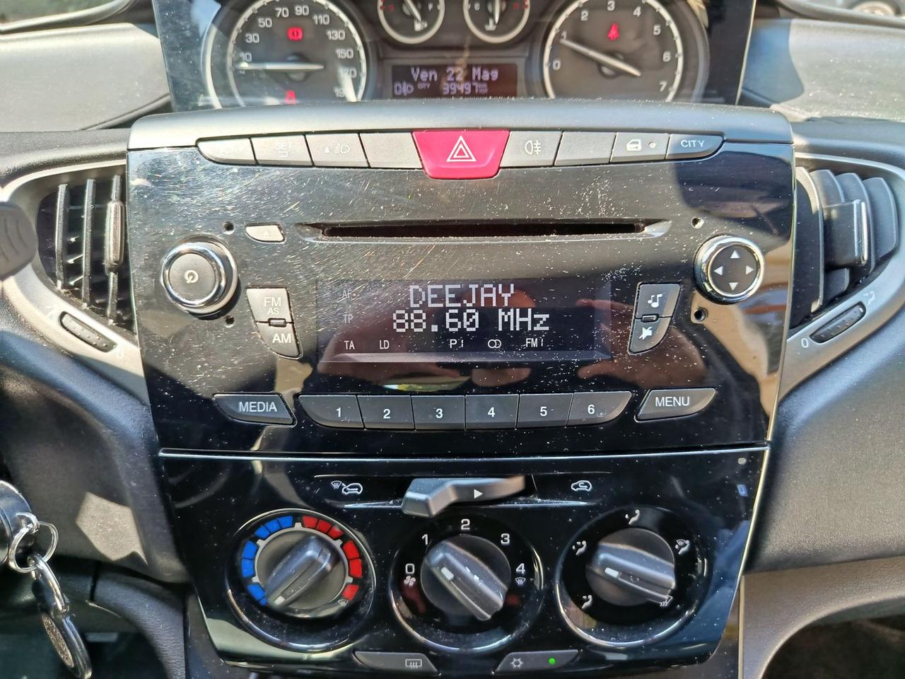 Lancia Ypsilon Elefantino 1.2 #10969
