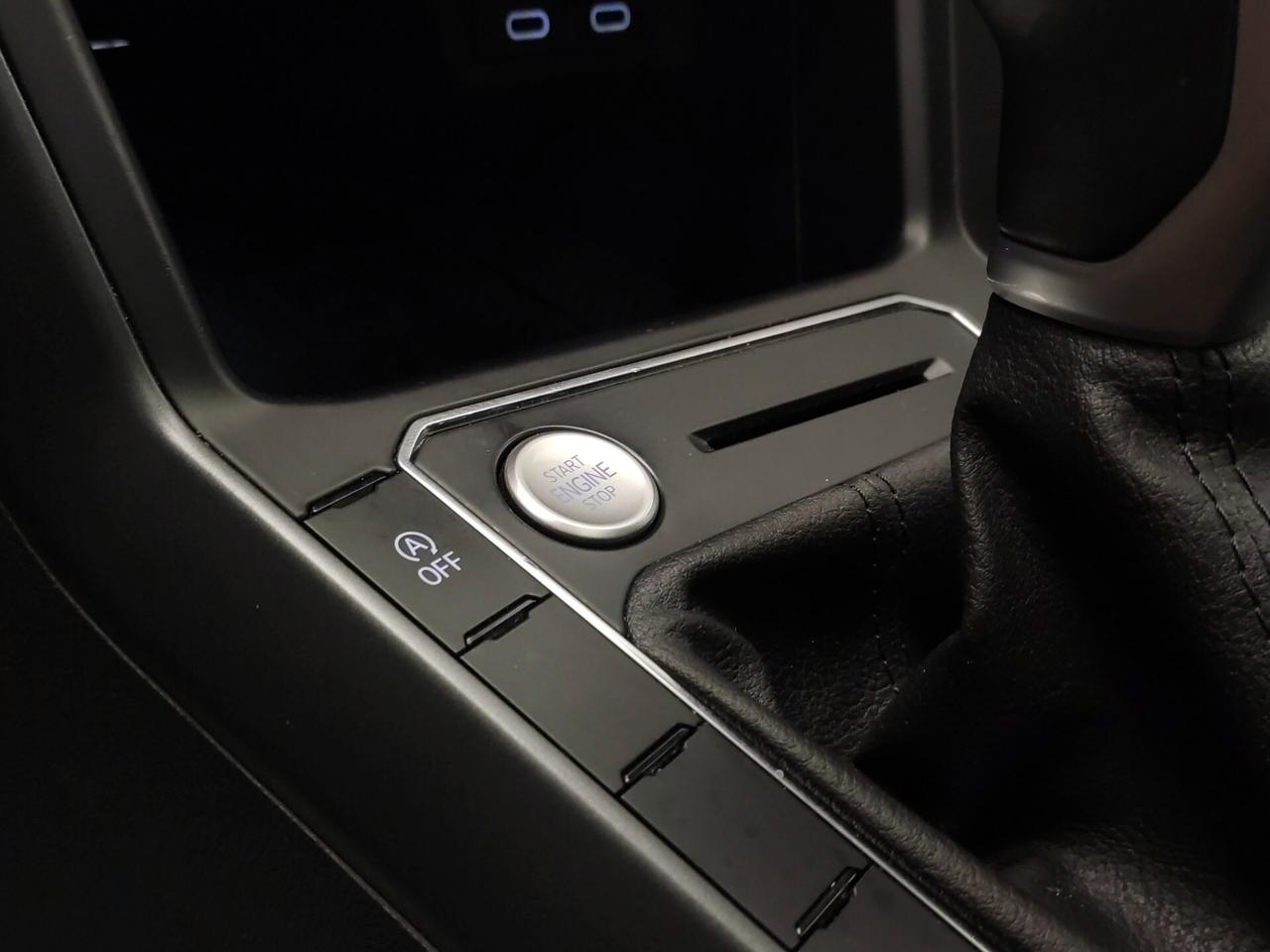 Volkswagen Taigo 1.0 TSI 110 CV DSG R-Line