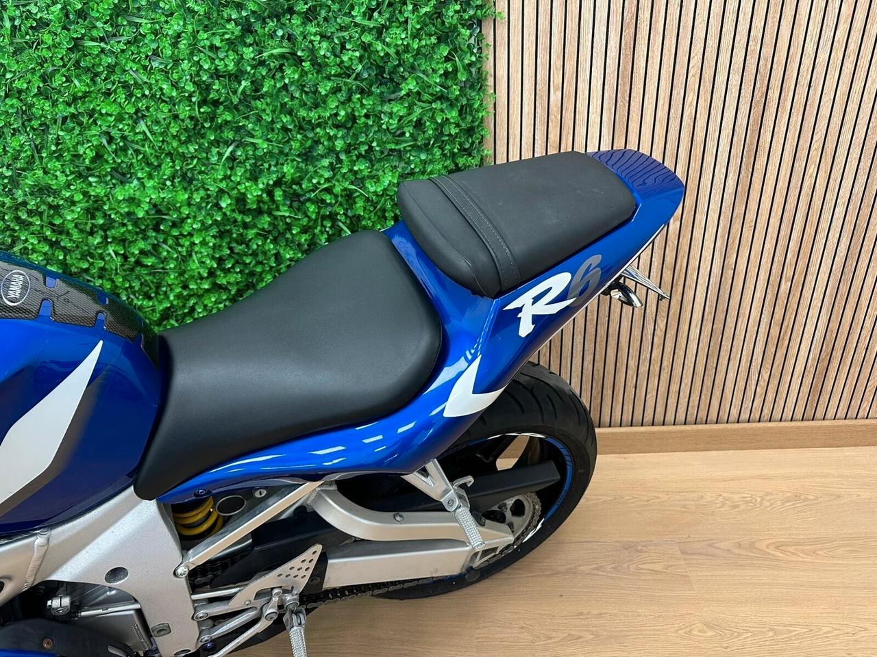 YAMAHA YZF R6 - 30.800KM - NUOVISSIMA - SCARICO MIVV