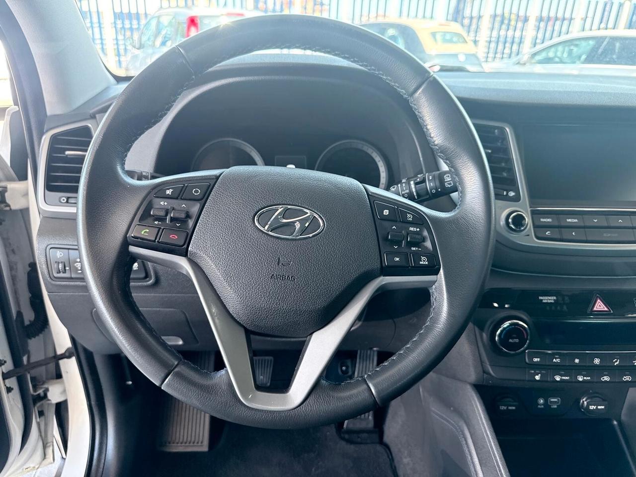 Hyundai Tucson 1.7 CRDi Sound Edition