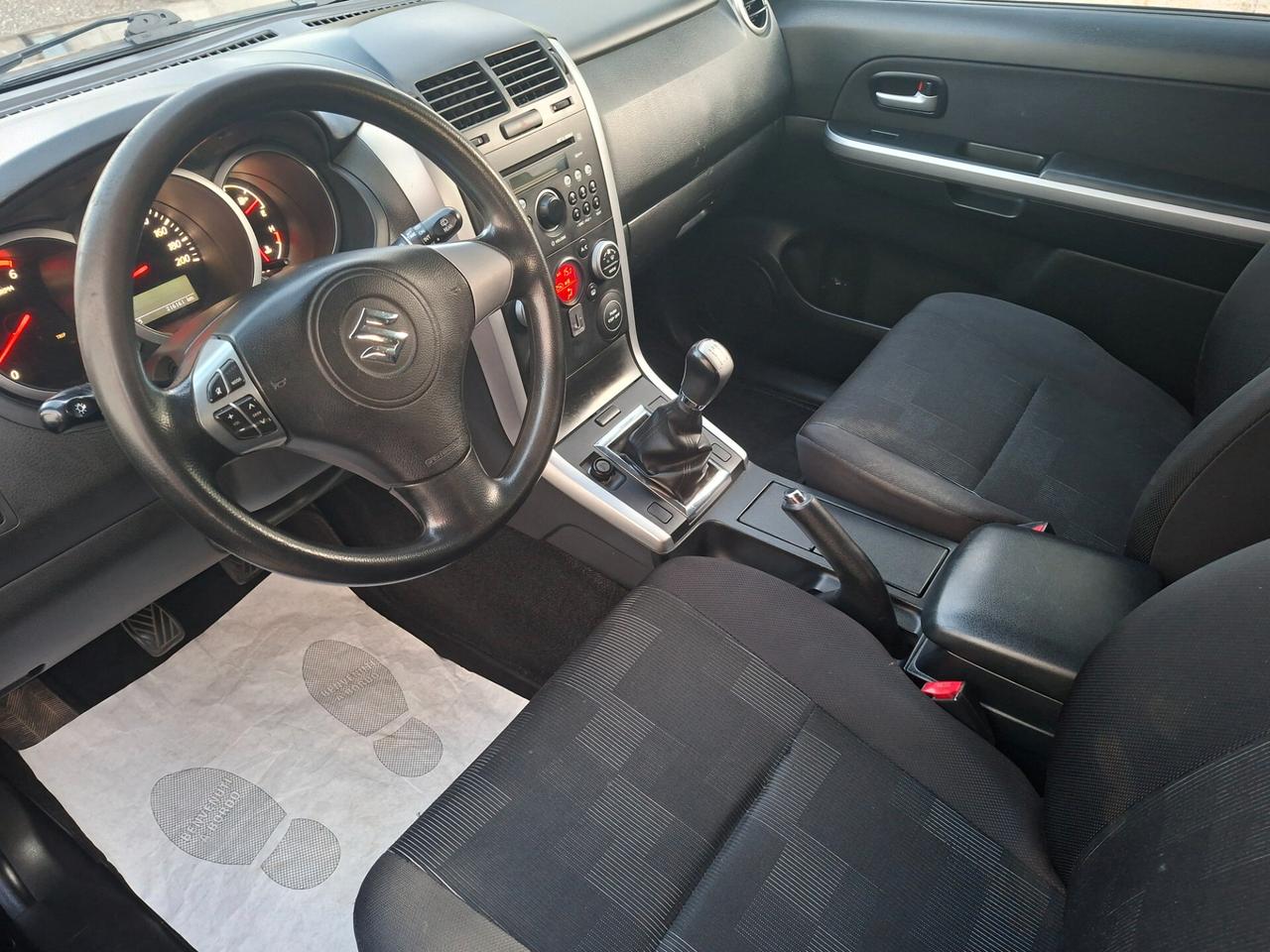Suzuki Grand Vitara 1.9 DDis 3p. *4x4*