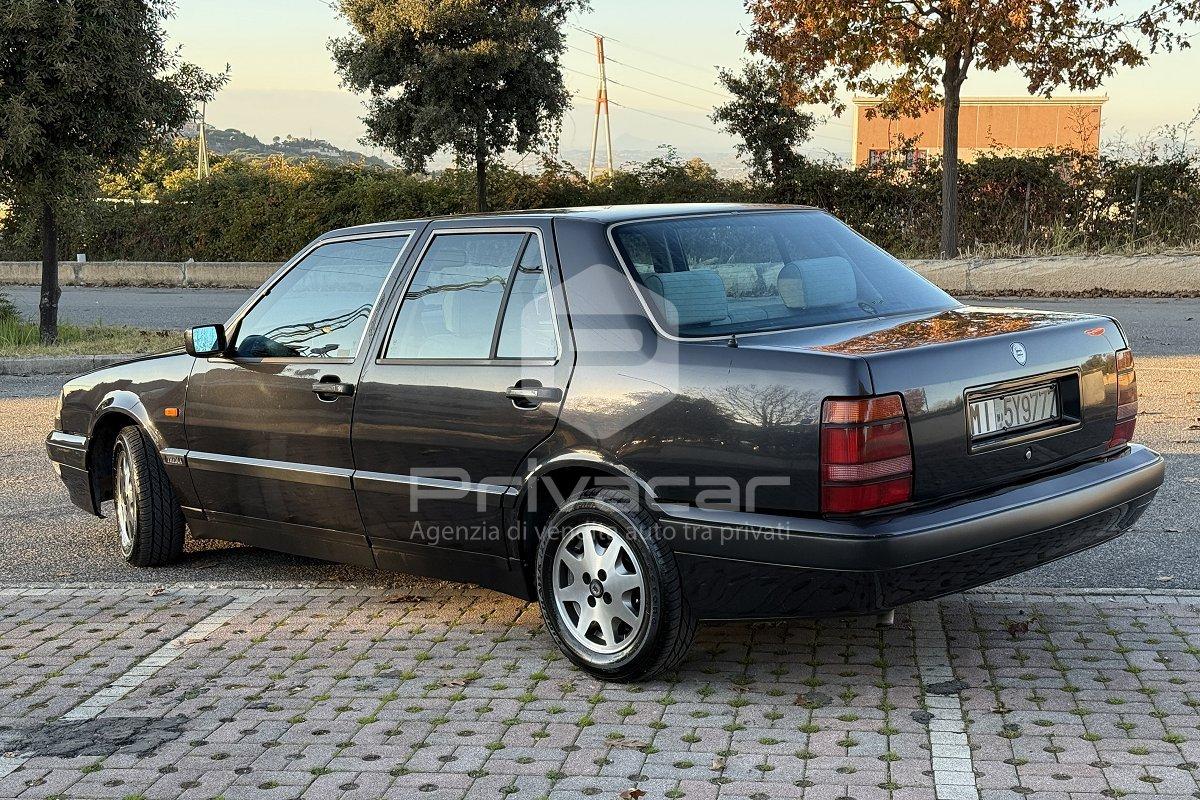 LANCIA Thema 2.0 i.e. 16V cat LS