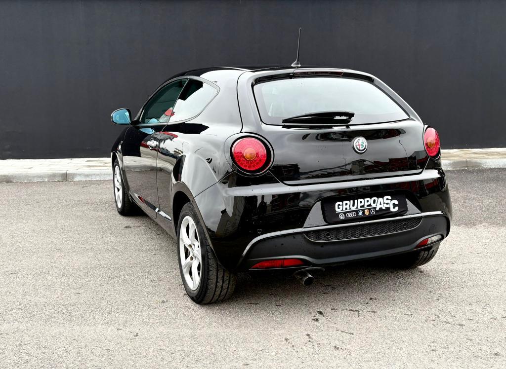 Alfa Romeo MiTo 1.4 BENZ/GPL 78cv ADATTA NEOPATENTATI