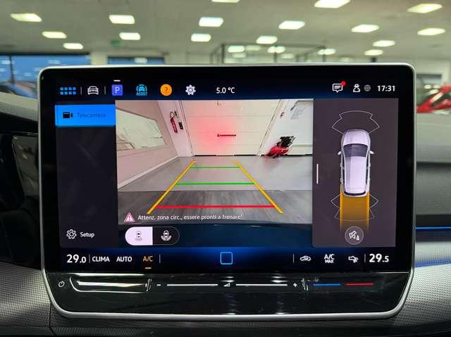 Volkswagen Golf Golf VIII 2024 2.0 tdi Style 150cv dsg