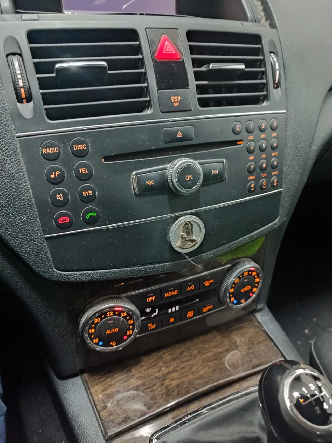 MERCEDES CLASSE C200 BERLINA A METANO POCHI KM GANCIO