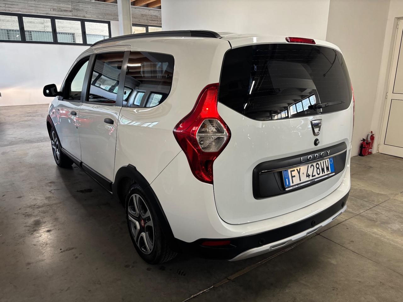 Dacia Lodgy Stepway 1.5 dci | 7 POSTI |