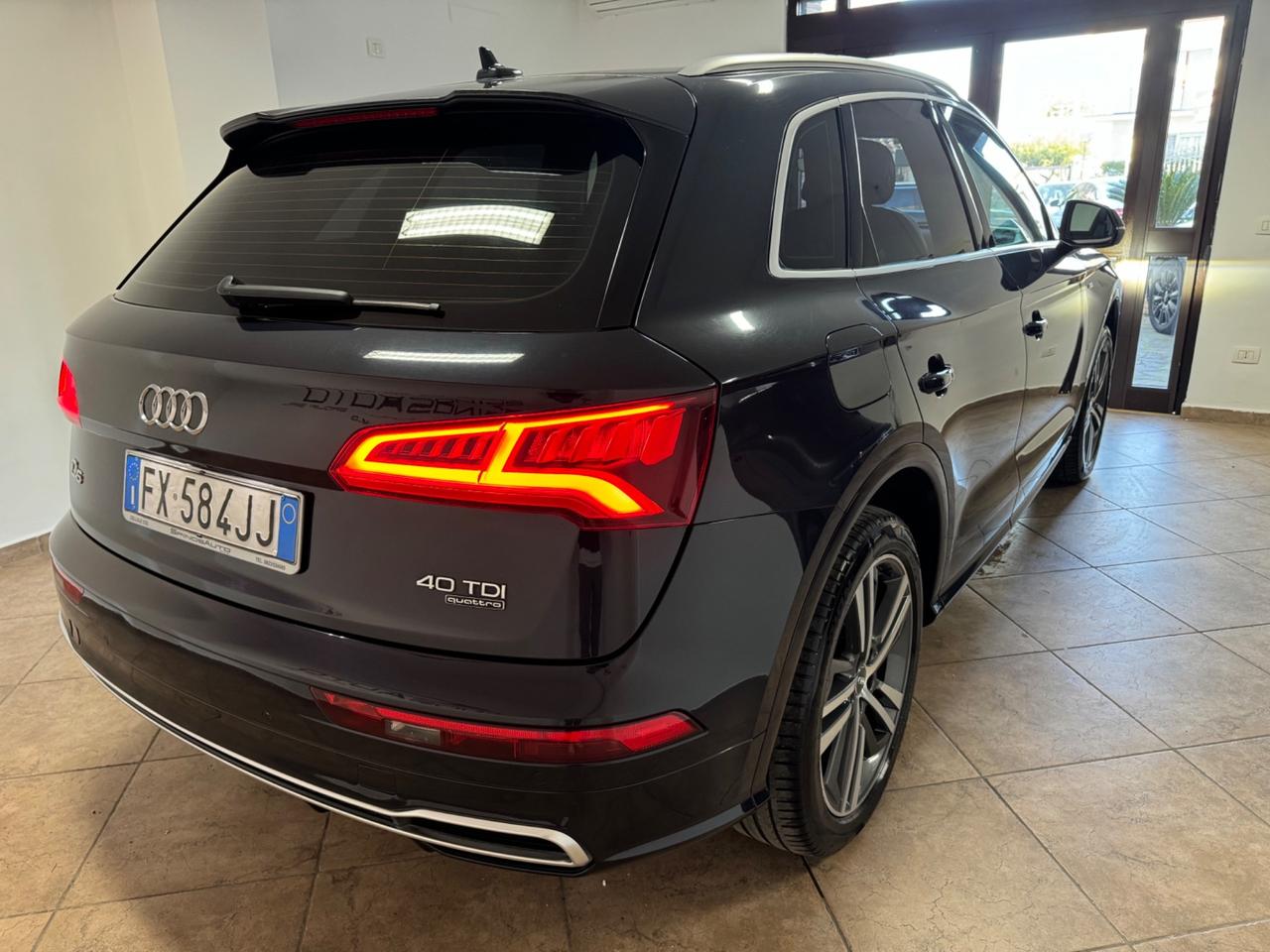 Audi Q5 40 TDI quattro S tronic line plus
