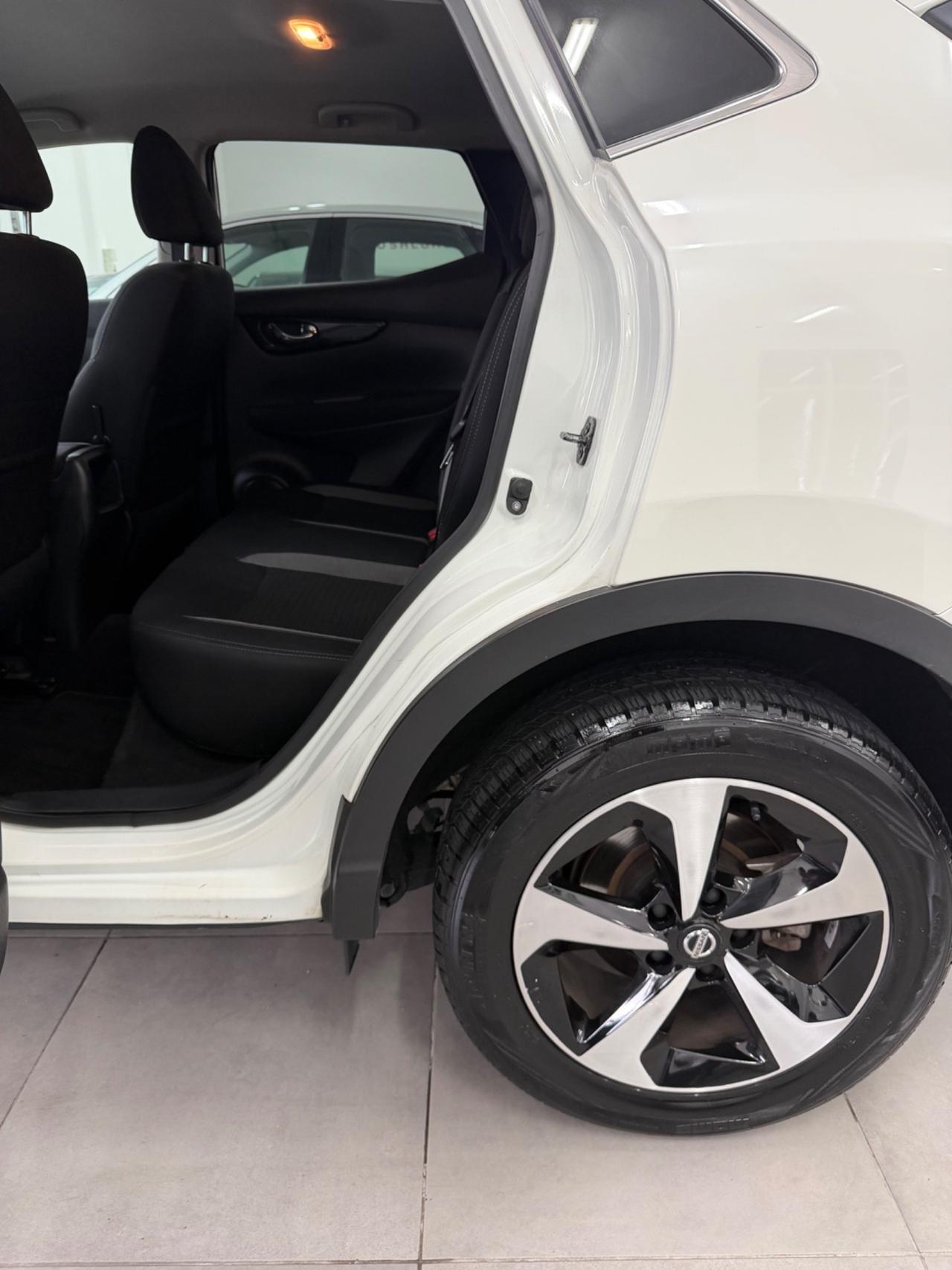 Nissan Qashqai 1.6 dCi 2WD Tekna FINANZIABILE