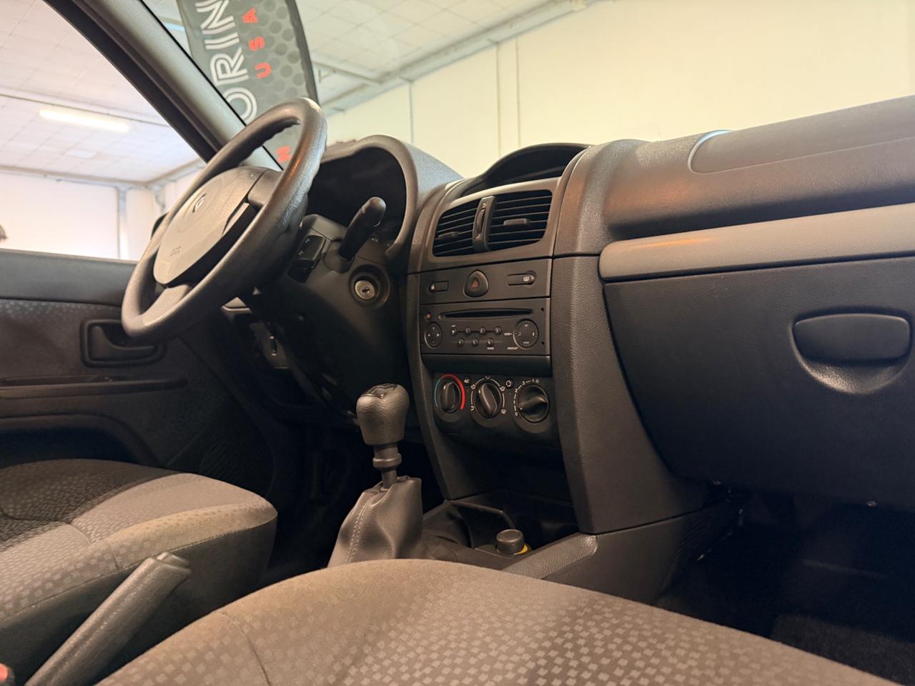 Renault Clio Storia 1.2 5 porte GPL Confort