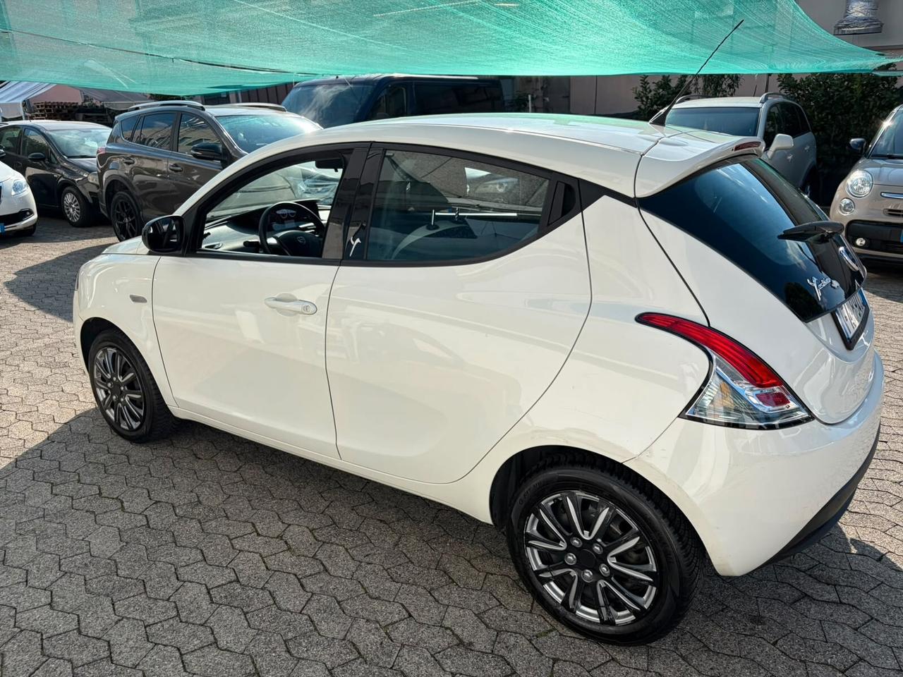 Lancia Ypsilon 1.2 69 CV 5 porte Gold*EURO6*NEOPATENTATI
