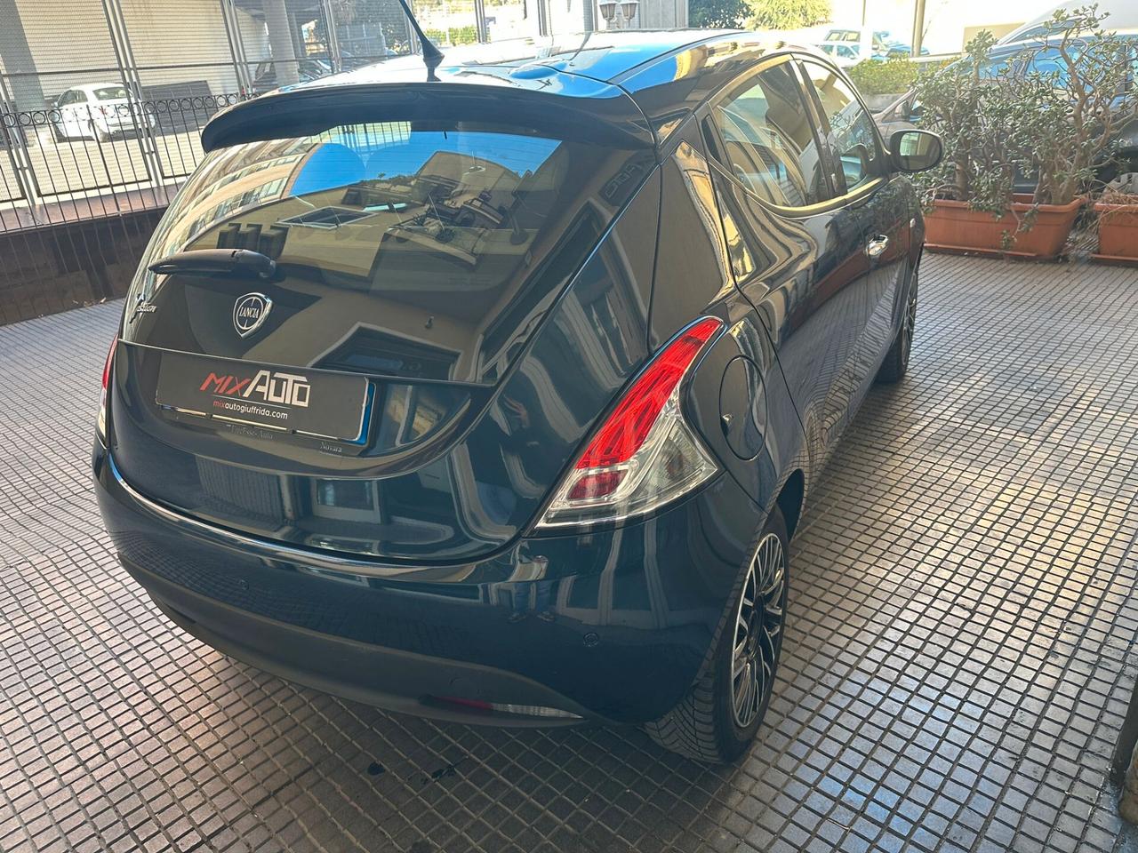 Lancia Ypsilon 1.2 69 CV 5 porte 30th Anniversary *Promo Black Friday*