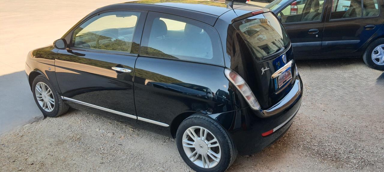 Lancia Ypsilon 1.3 MJT 90 CV