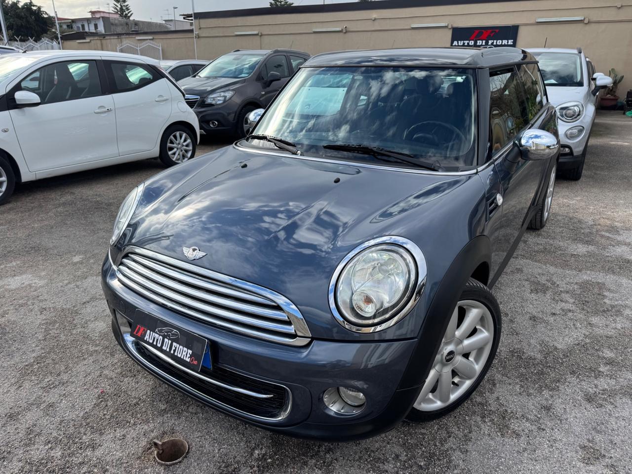 Mini Cooper D Clubman 1.6 Cooper D PARI AL NUOVO