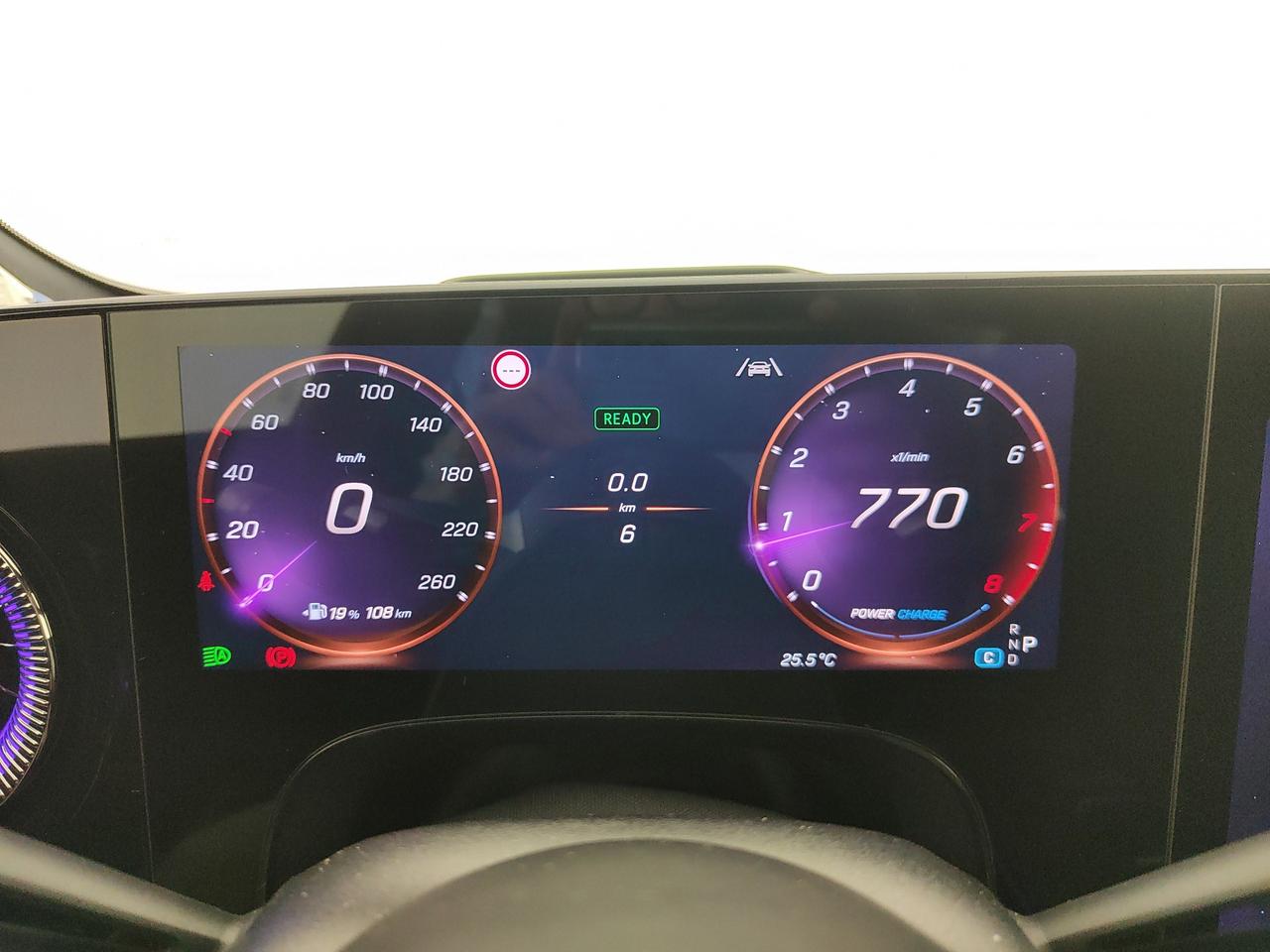 Mercedes-Benz CLA 200 4MATIC