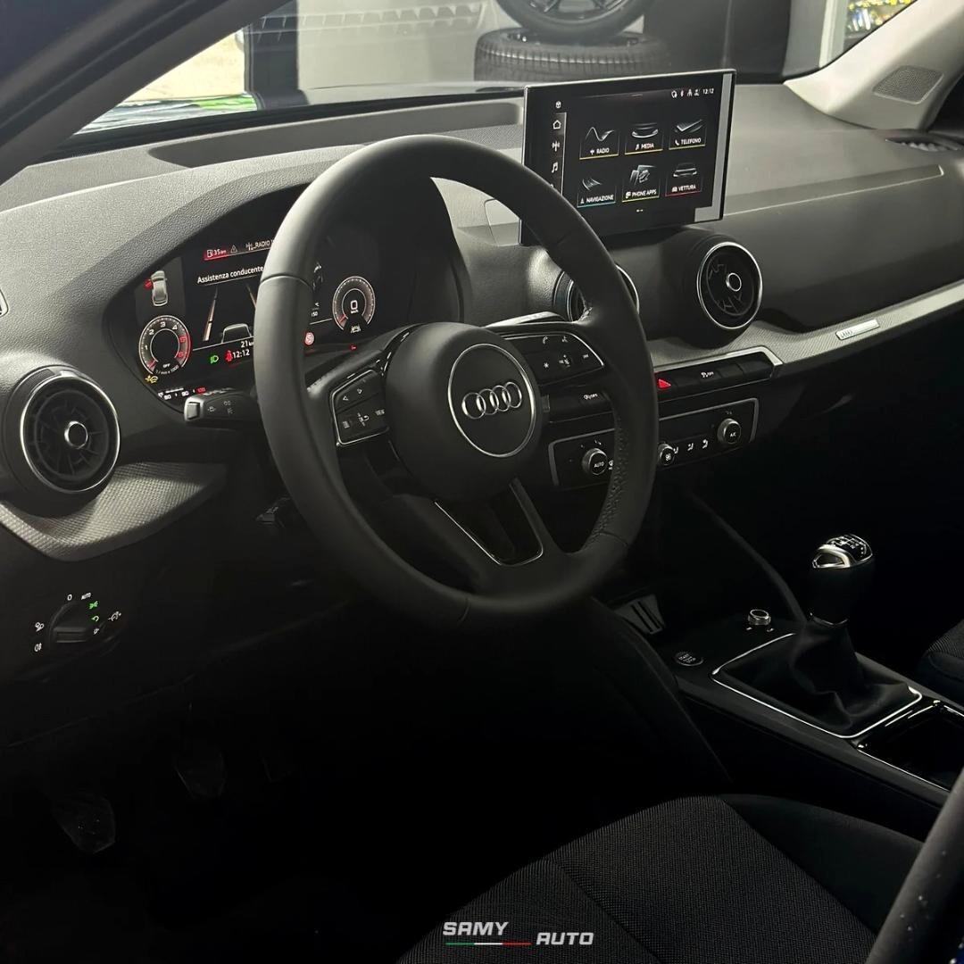 Audi Q2 30 TDI Identity Black