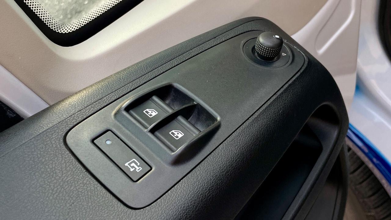 FIAT DUCATO 35 2.2 MJT PM-TM LAMIERATO 140CV - TELECAMERA POSTERIORE, PORTA SCORREVOLE, NEOPATENTATI