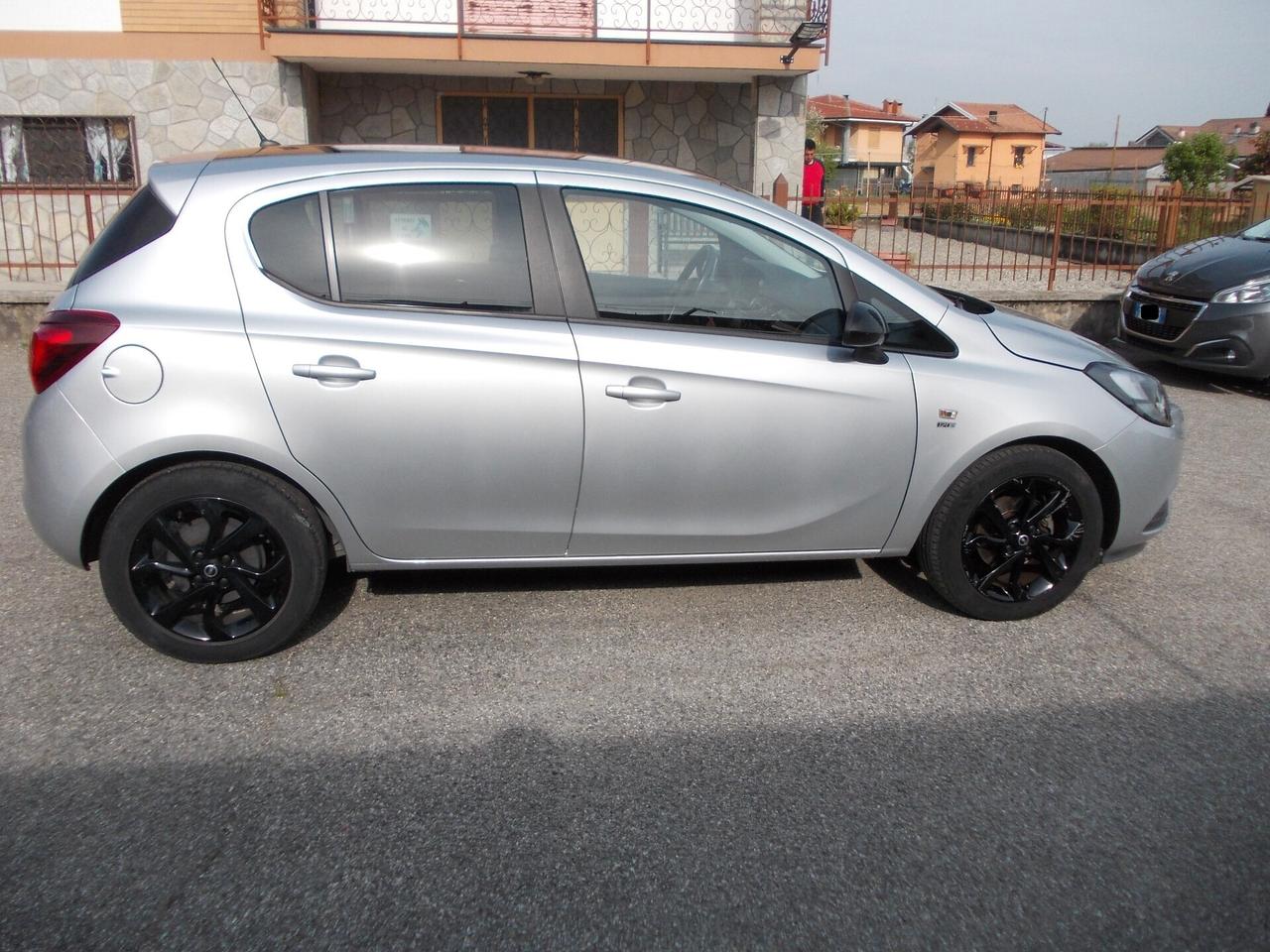 Opel Corsa 1.4 90CV GPL Tech 5 porte Black Edition-KM 74165