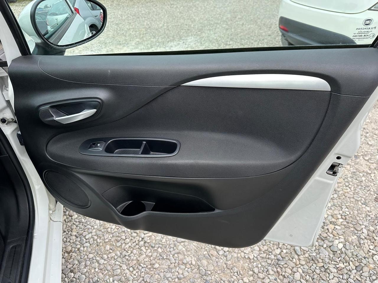 Fiat Punto 1.4 8V 5 porte Natural Power Street