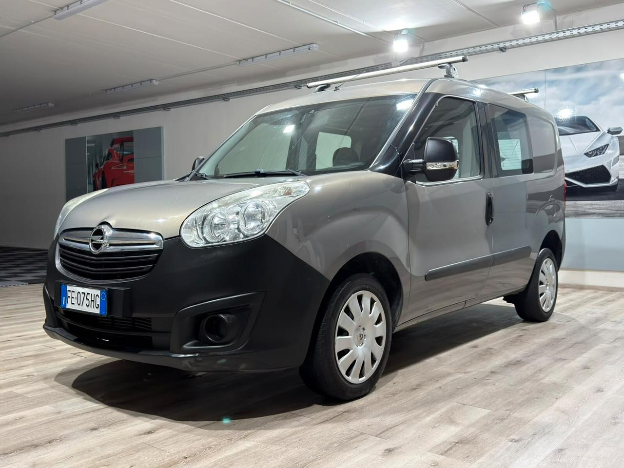 OPEL COMBO VAN 120CV BENZ/METANO GANCIO TRAINO