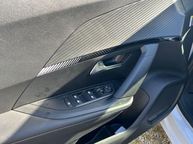 PEUGEOT 2008 2008 PureTech 100 S&S Allure