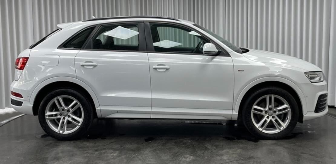 Audi Q3 S-line