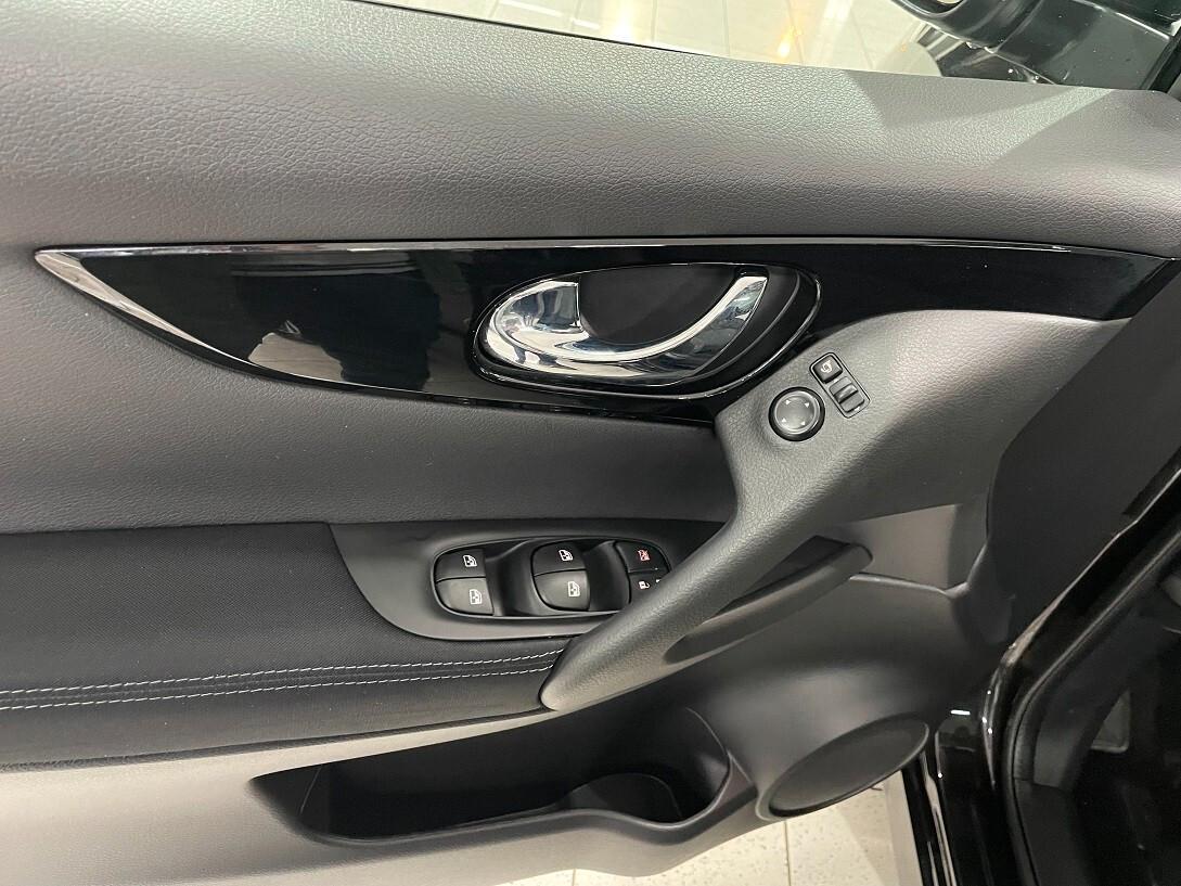 Qashqai 1.5dCi 115cv AUTOMATICA N-Connecta TETTO