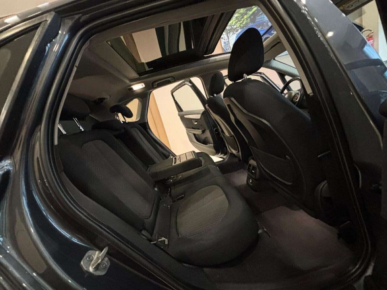 Bmw Serie 218d 150CV **TETTO* AUTOMATICA