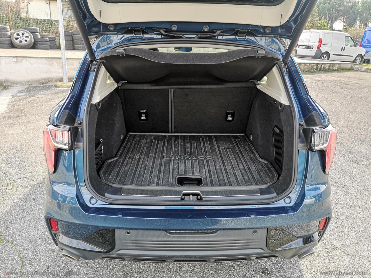 LYNK&CO HYBRID PHEV PROMO WEB